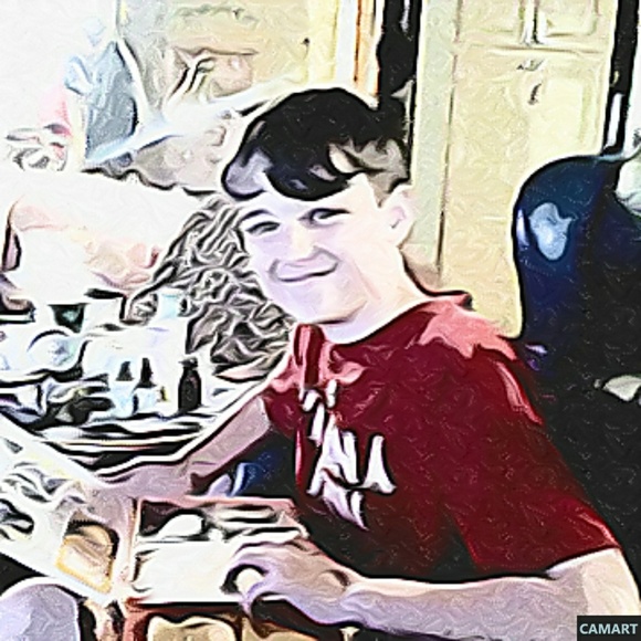 Meet your Posher, Conor - Picture 3 of 3